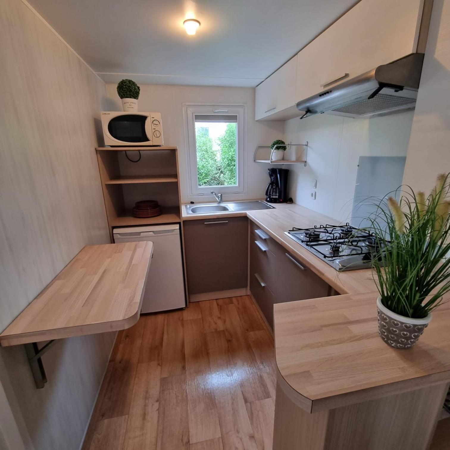 Luxueuze Stacaravan 4Pers Met Terras En Tuintje Bredene Zewnętrze zdjęcie